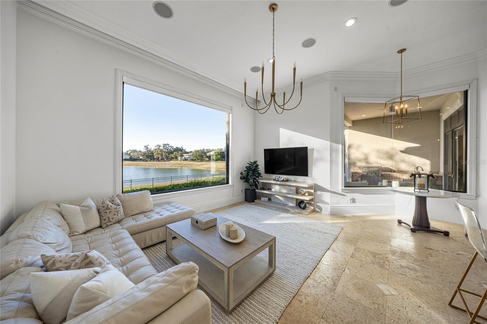 RLR GOLDEN OCALA - Residential