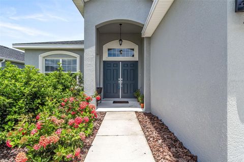 A home in PARRISH