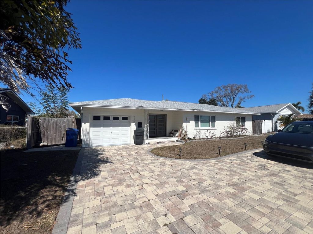 Photo of 4127 28th Avenue N, St Petersburg, FL 33713 (MLS # TB8502286)