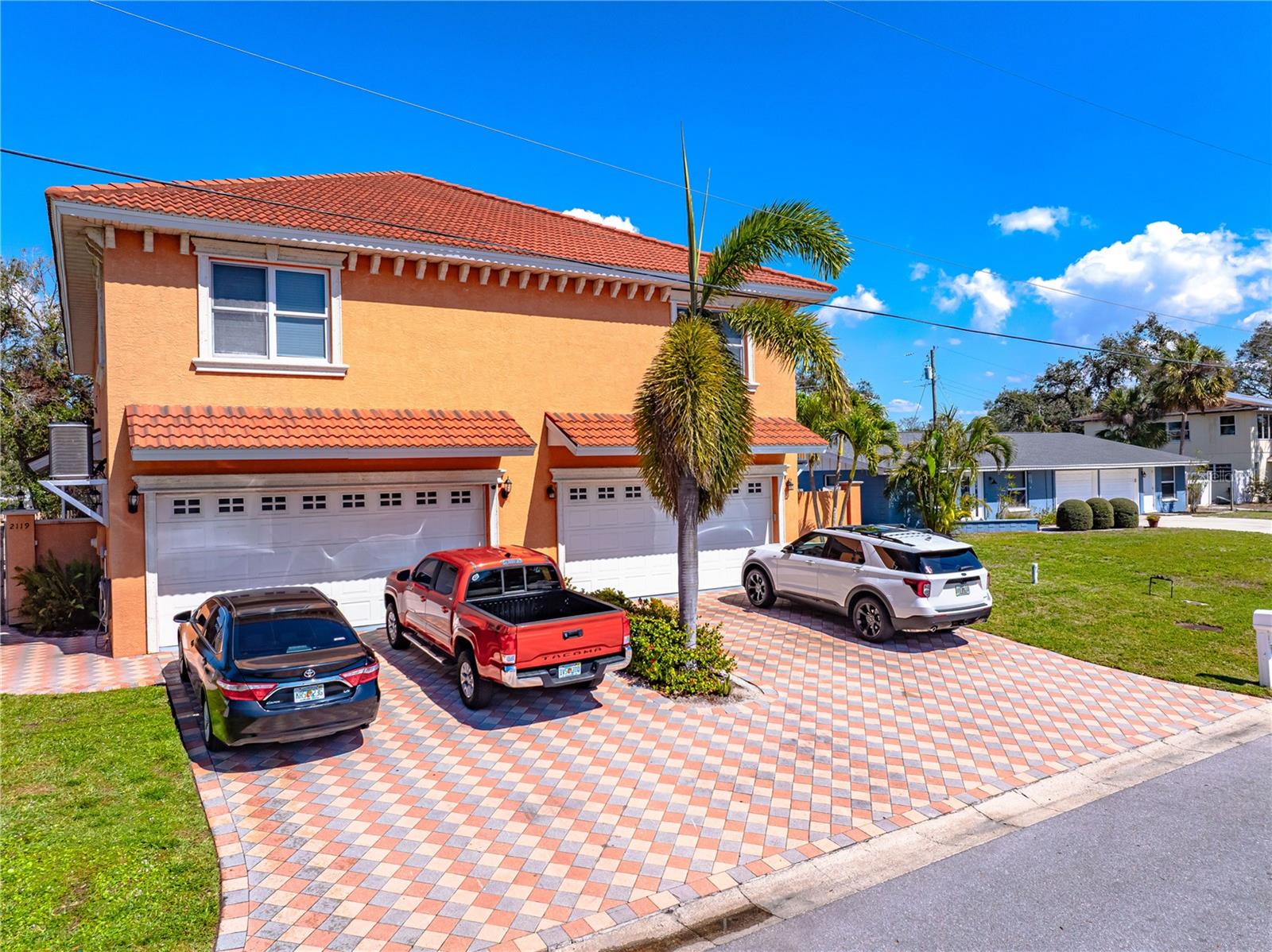 2119 & 2125 MONTCLAIR DRIVE 1 & 2, SARASOTA, FL, 34231 2 2119 & 2125 MONTCLAIR DRIVE 1 & 2