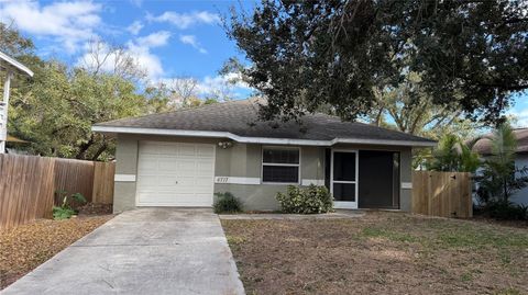 Photo of 4717 Hollingsworth Avenue, Sarasota, FL 34233 (MLS # D6145437)