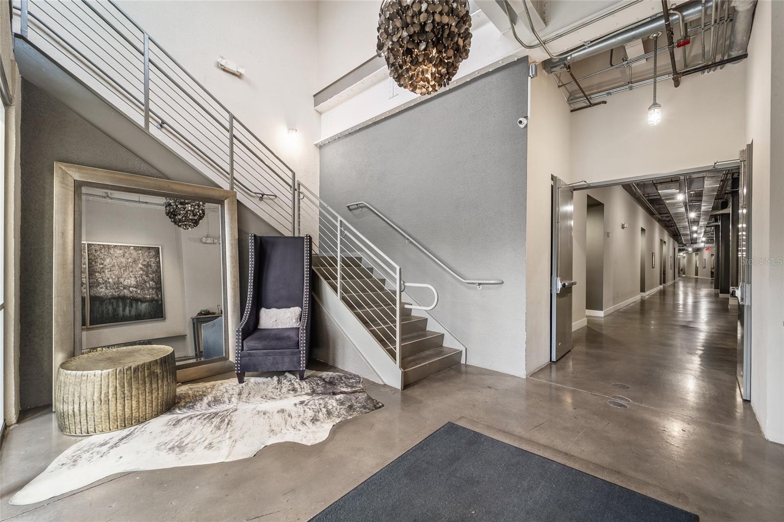 SEYBOLD LOFTS - Residential Lease