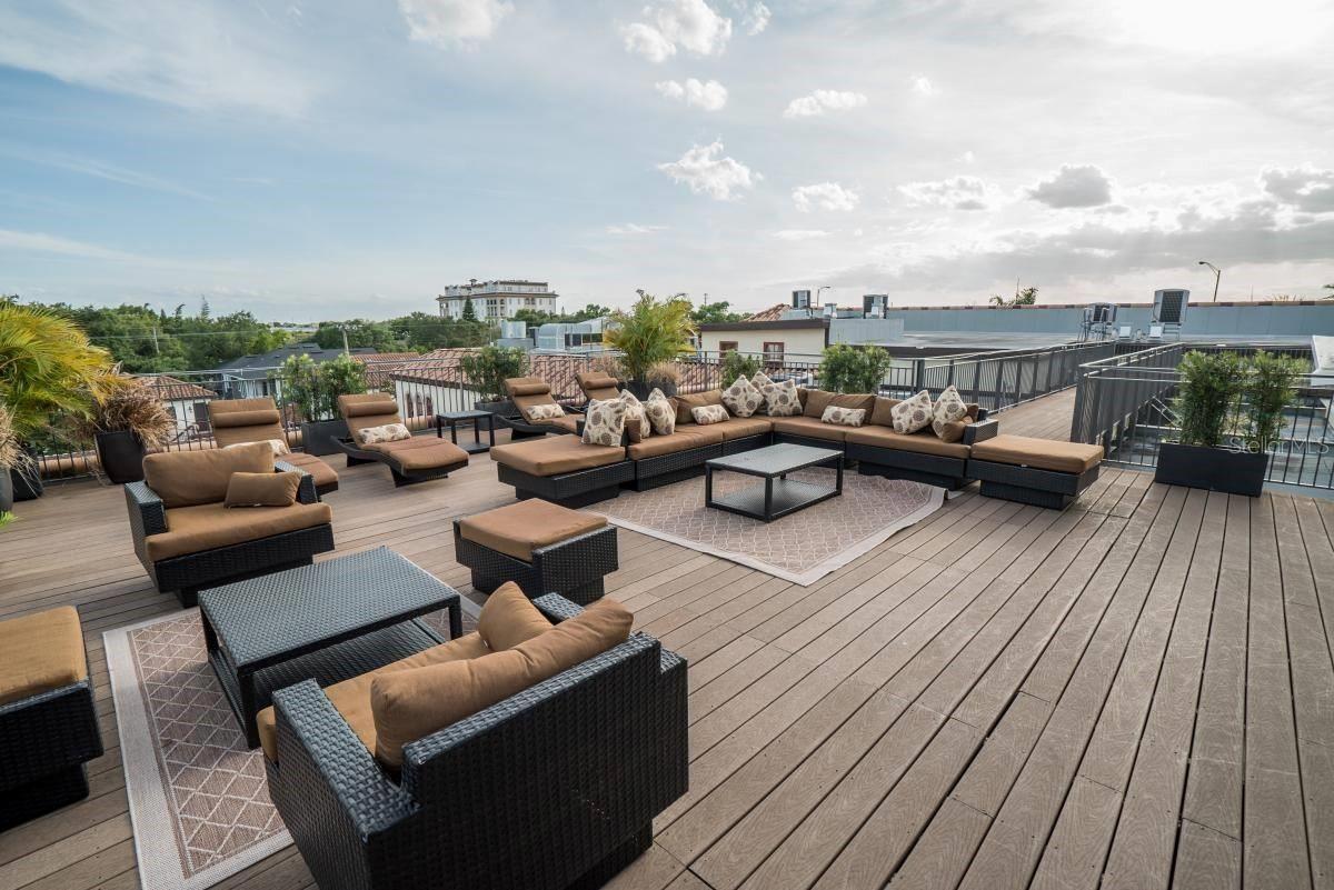 SEYBOLD LOFTS - Residential Lease