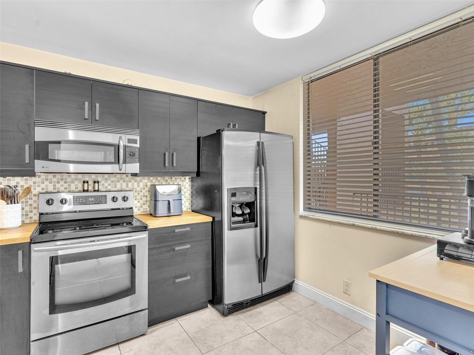 8592 W SUNRISE BOULEVARD 202