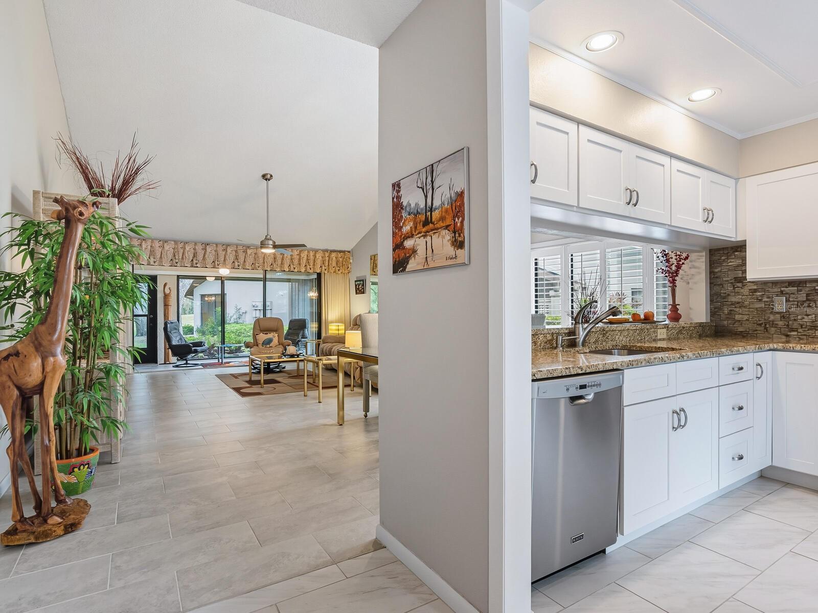 5527 KINGSMERE 36