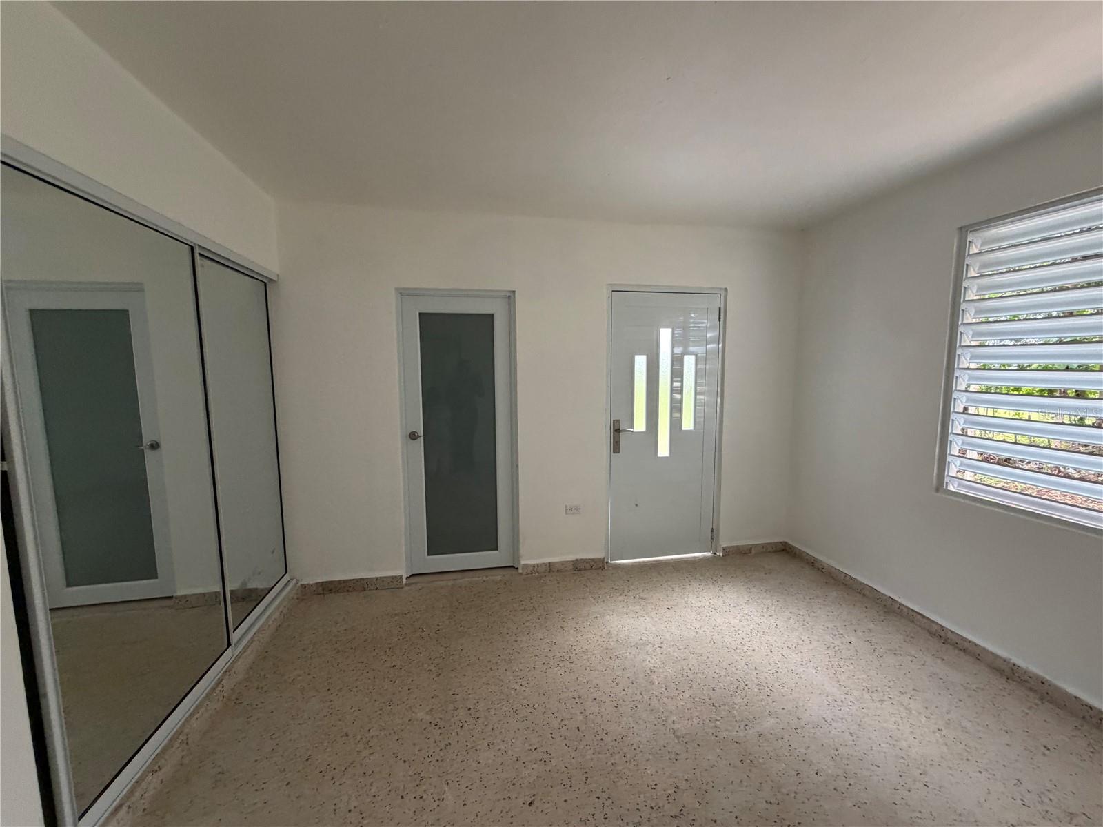 COLLORES WARD - Residential