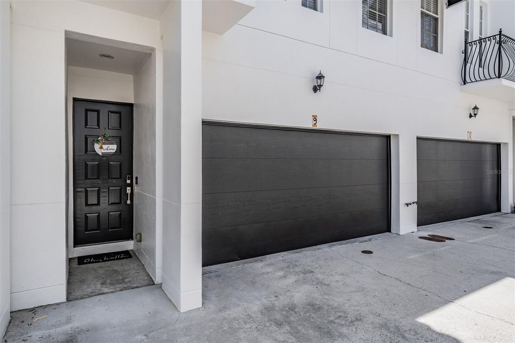 Photo of 3210 W Horatio Street #9, Tampa, FL 33609 (MLS # TB8472472)