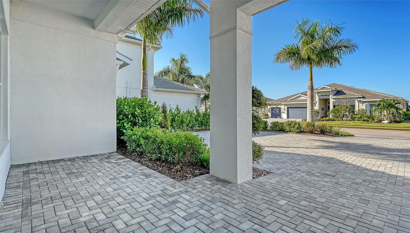8207 NEVIS RUN