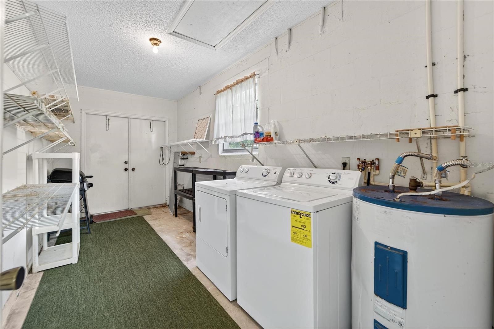 GLOUCESTER E CONDO - Residential