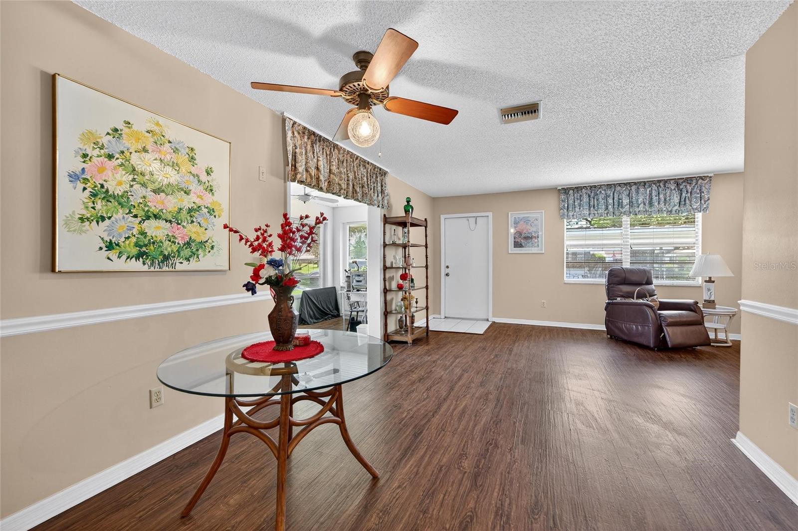 GLOUCESTER E CONDO - Residential