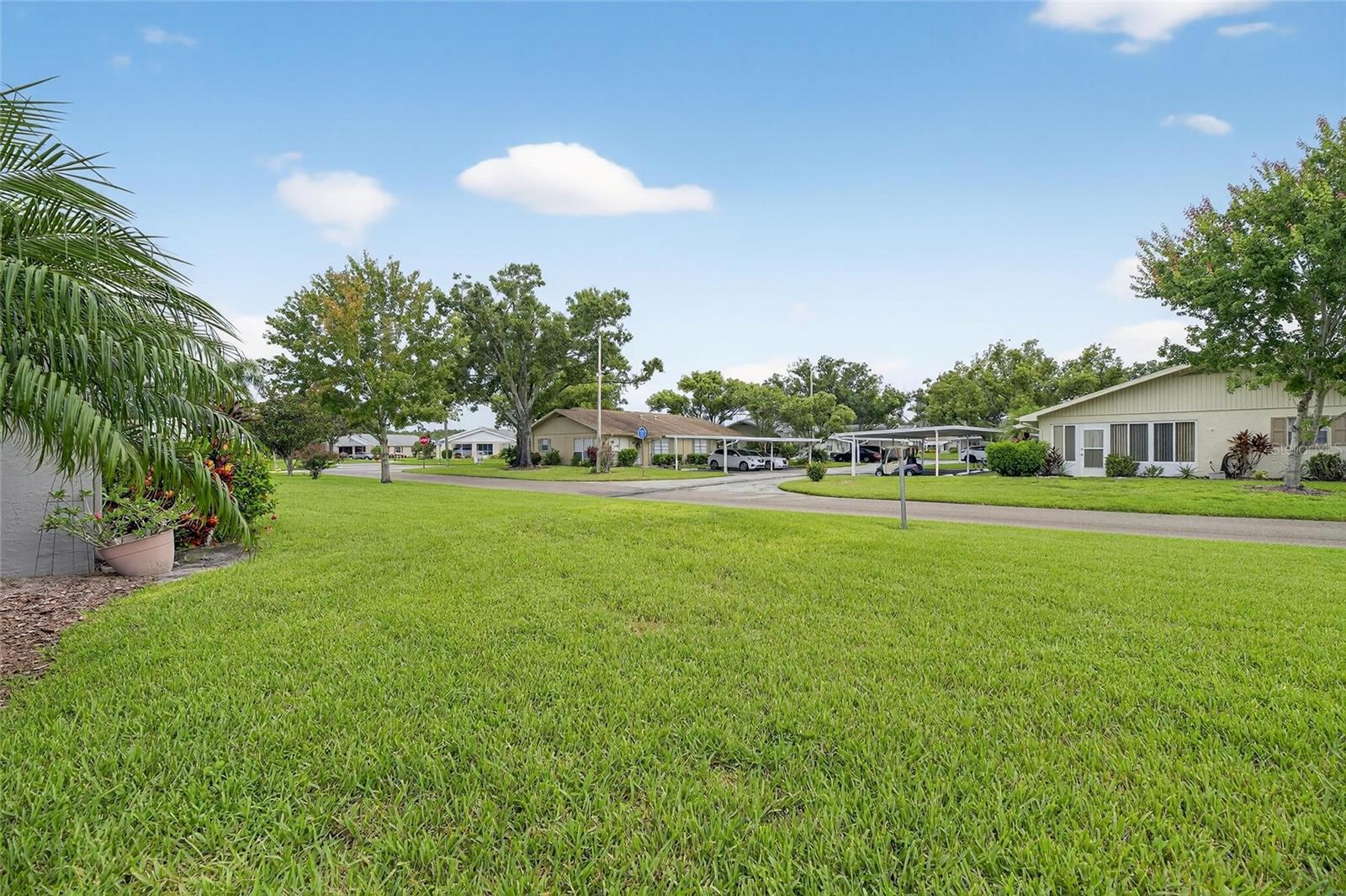 GLOUCESTER E CONDO - Residential