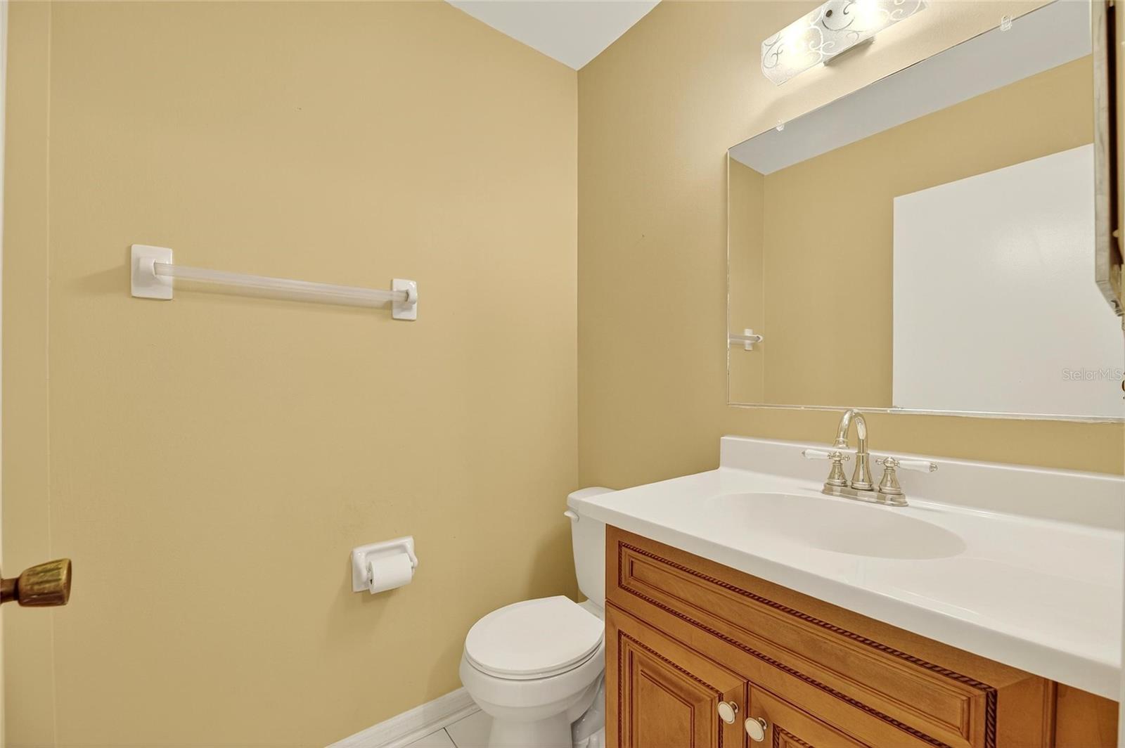 GLOUCESTER E CONDO - Residential