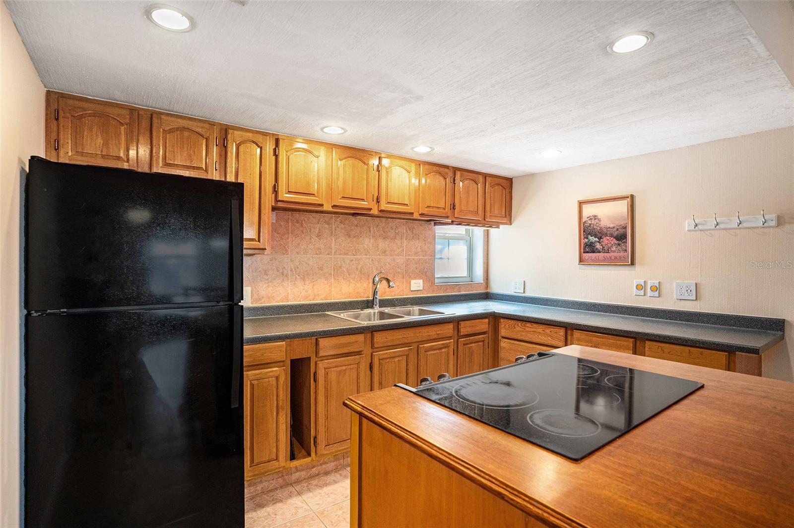 4607 W NORTH B STREET 105