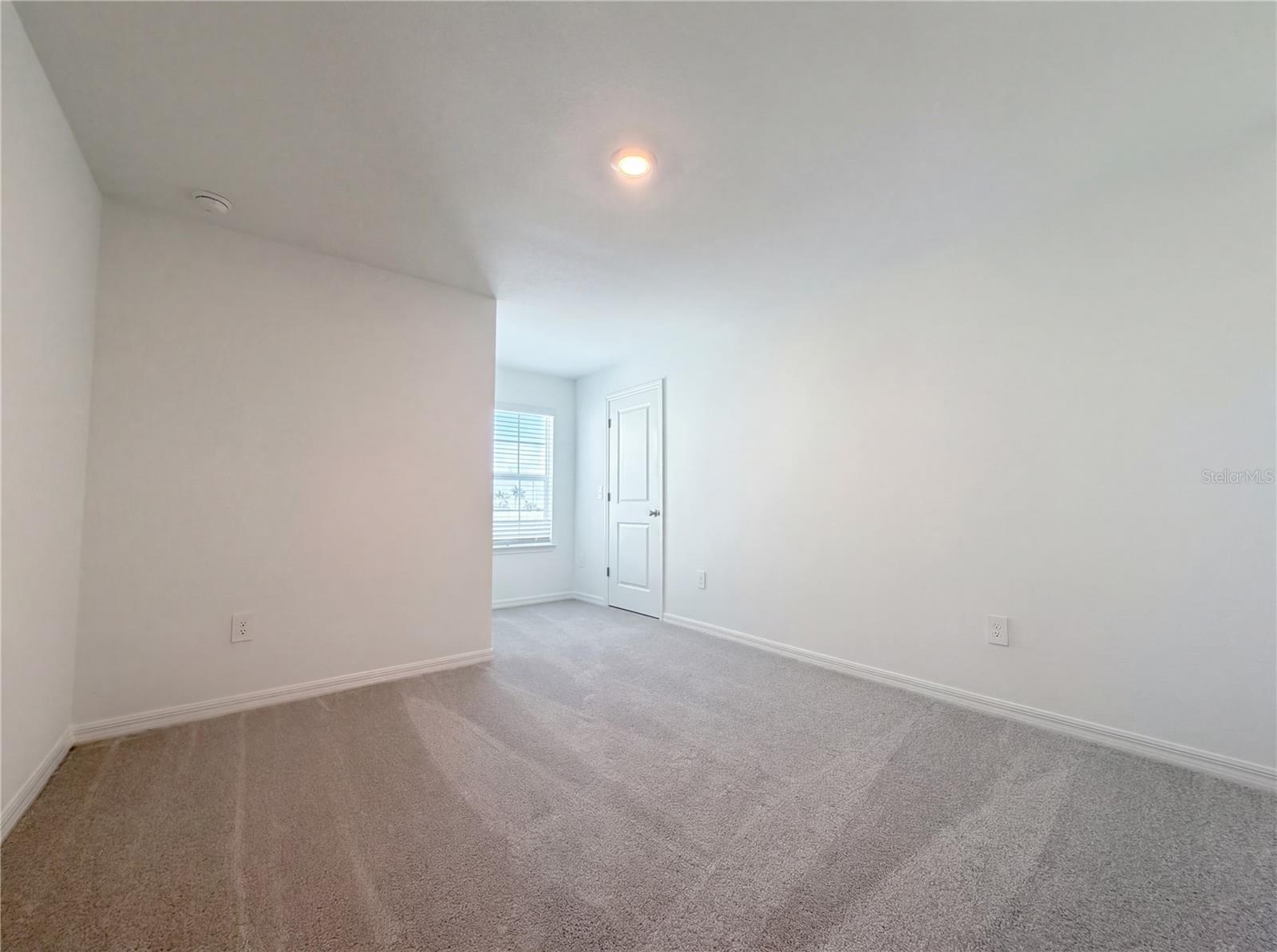 SEAIRE TOWNHOMES - Residential