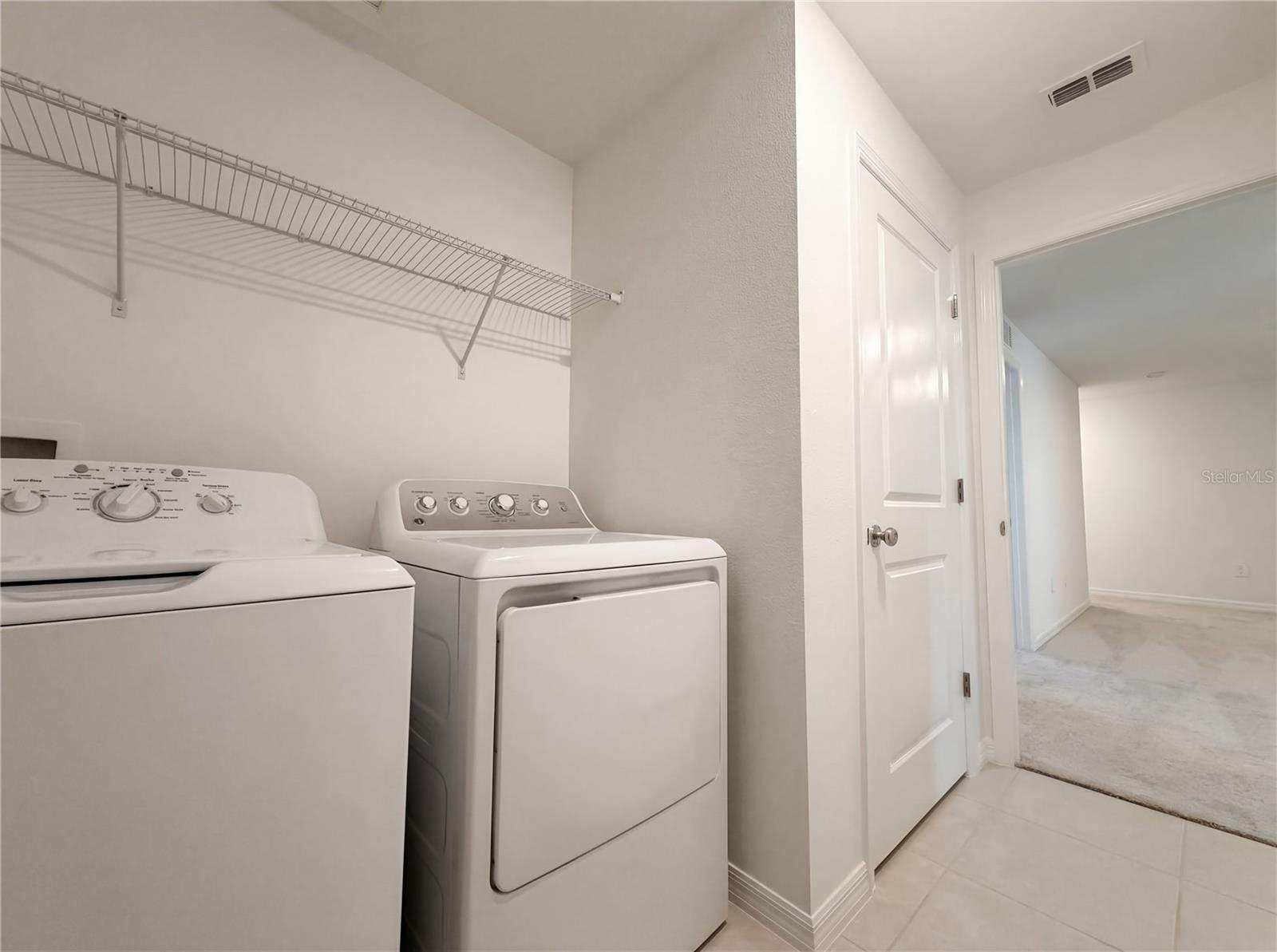 SEAIRE TOWNHOMES - Residential