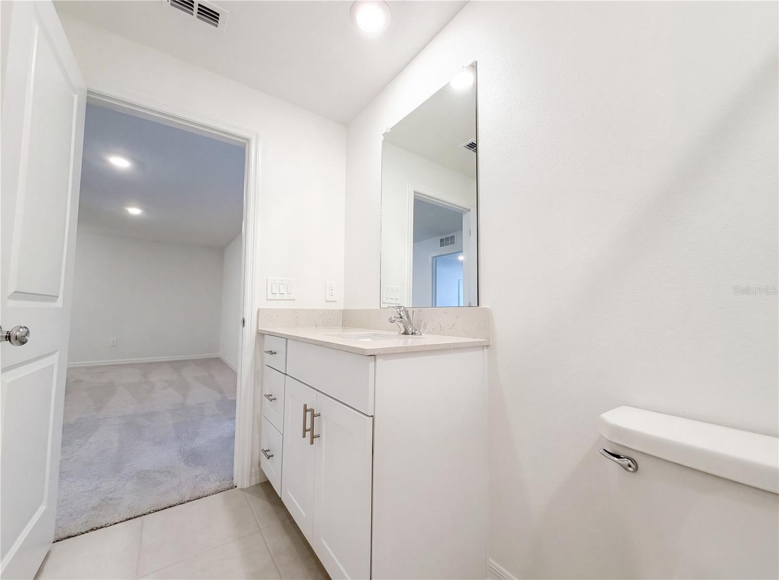 SEAIRE TOWNHOMES - Residential