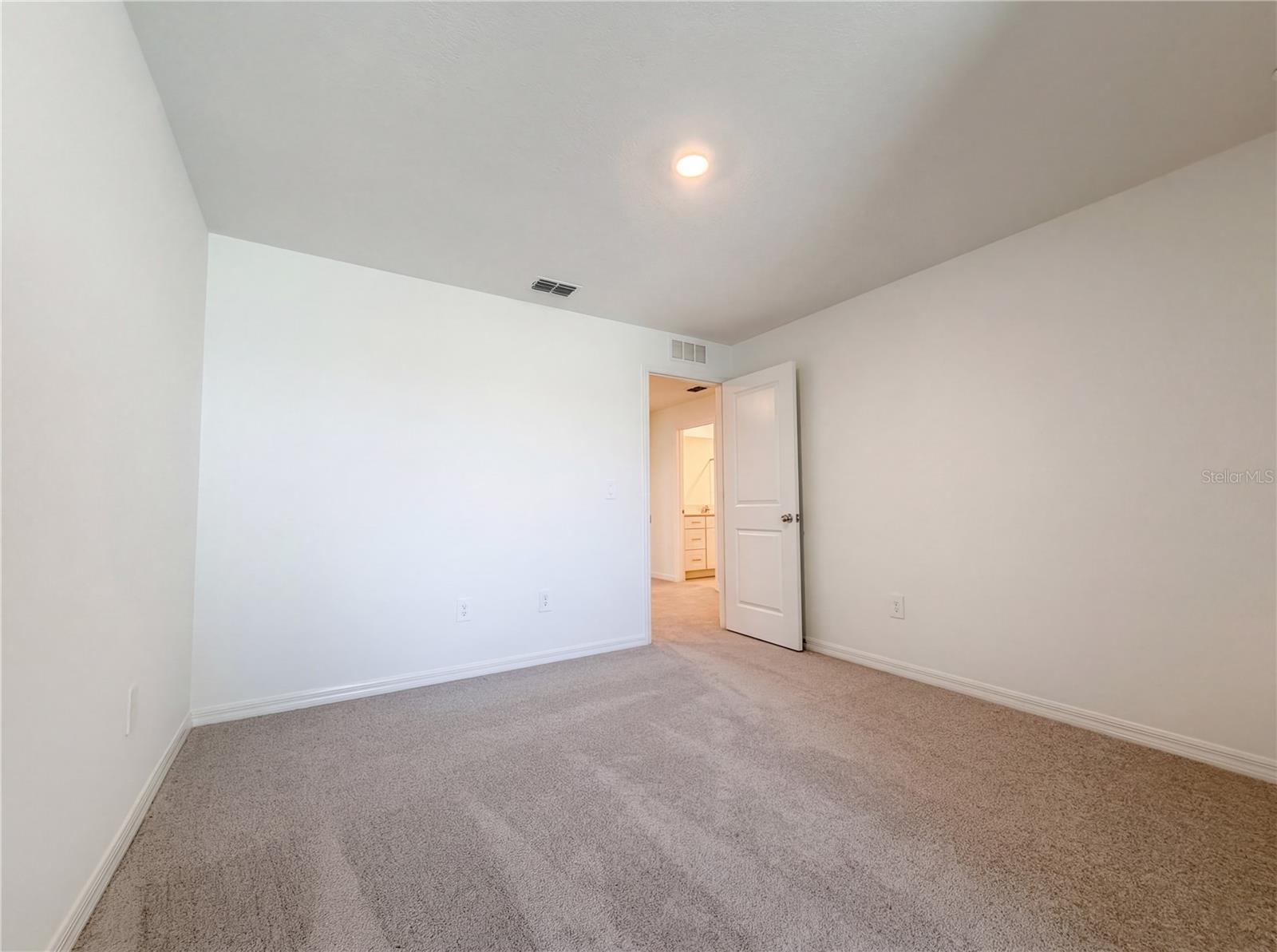 SEAIRE TOWNHOMES - Residential