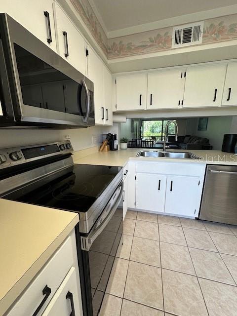 3269 WESTRIDGE BOULEVARD 103