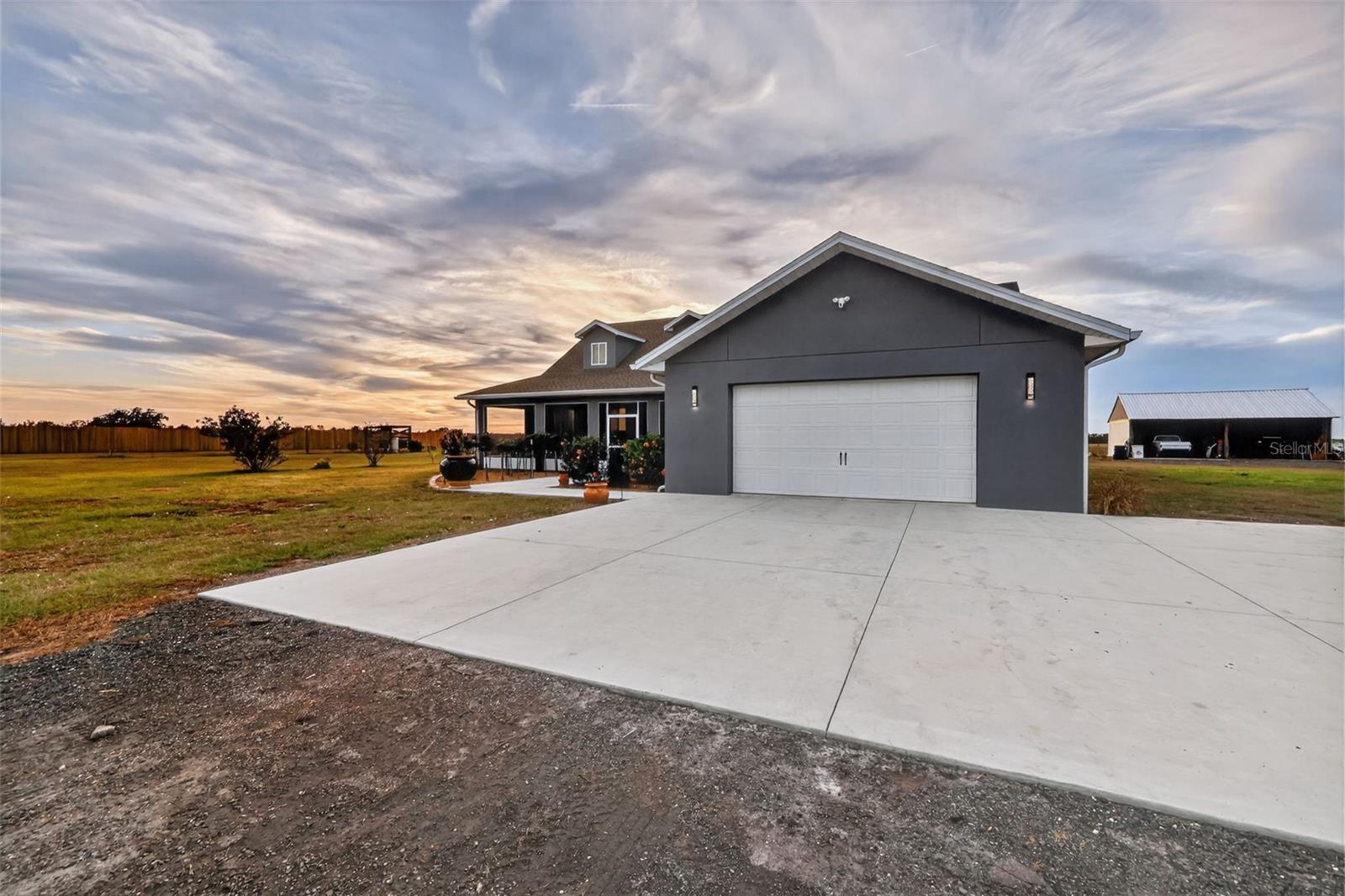 ACREAGE - Residential