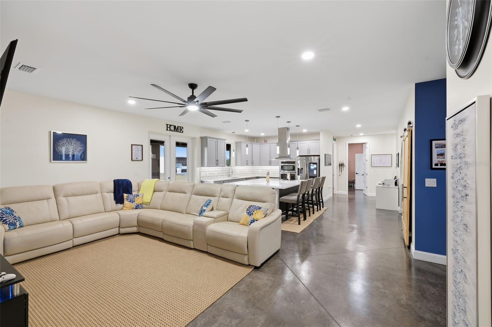 ACREAGE - Residential