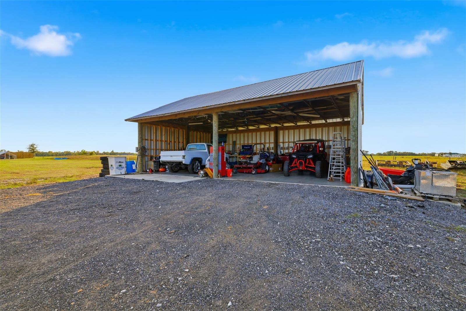 ACREAGE - Residential