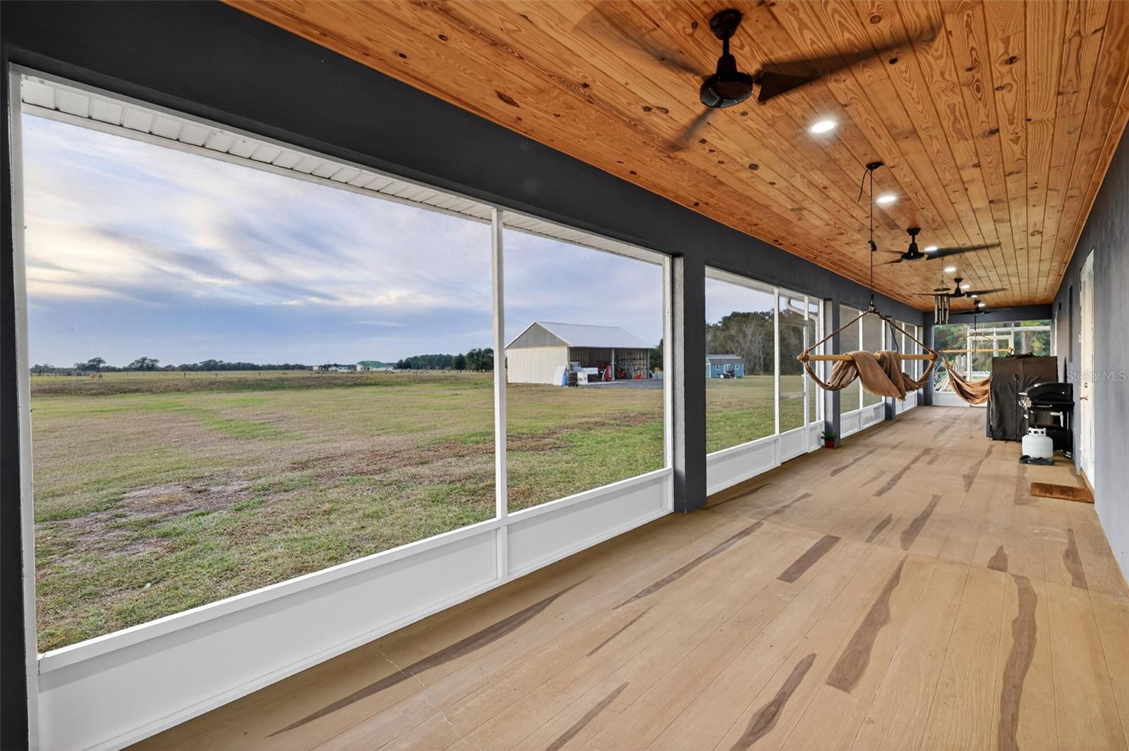 ACREAGE - Residential