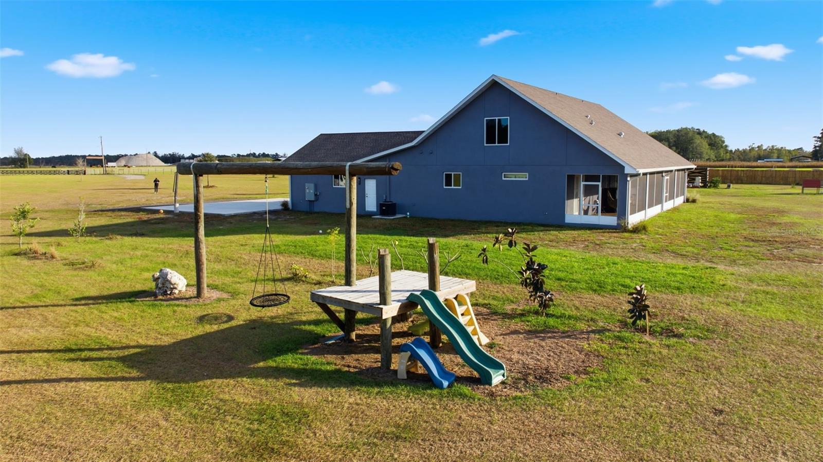 ACREAGE - Residential