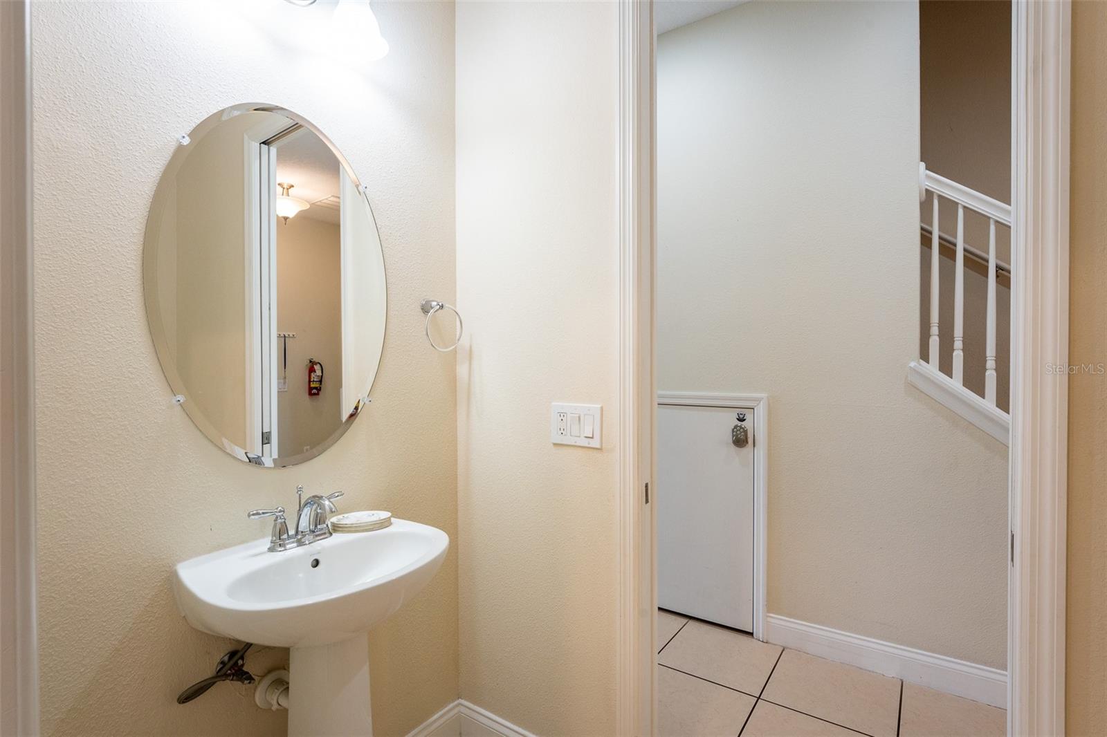 FESTIVAL PH 1 - Residential Lease