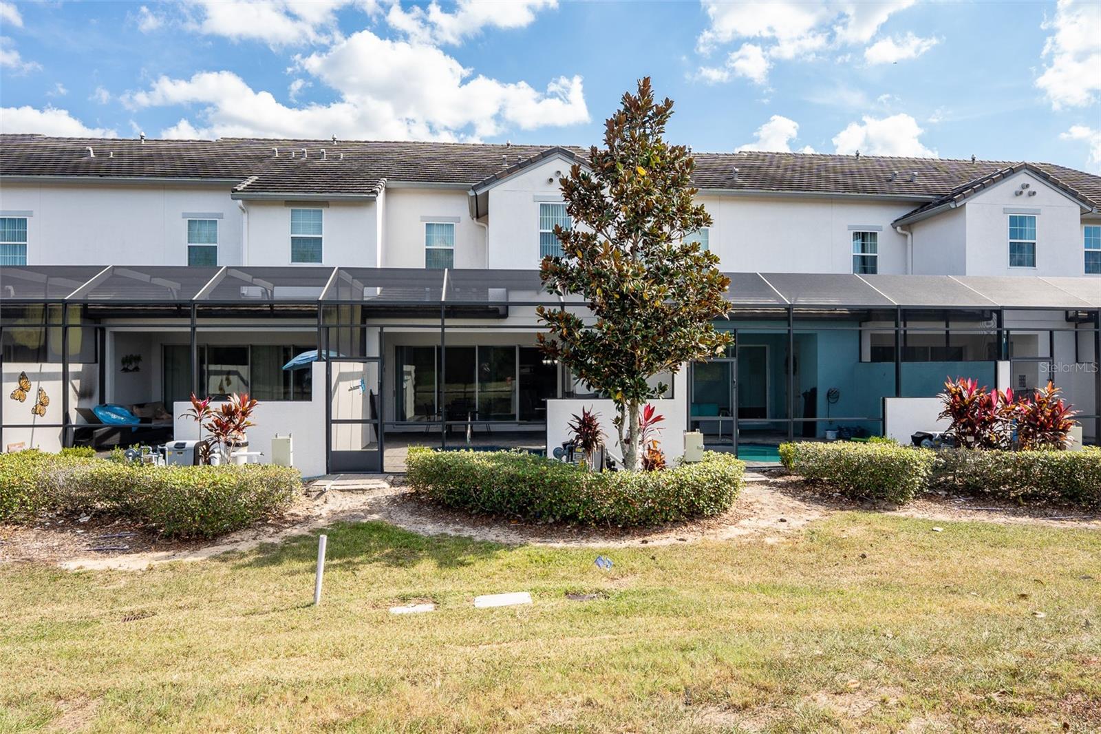 FESTIVAL PH 1 - Residential Lease