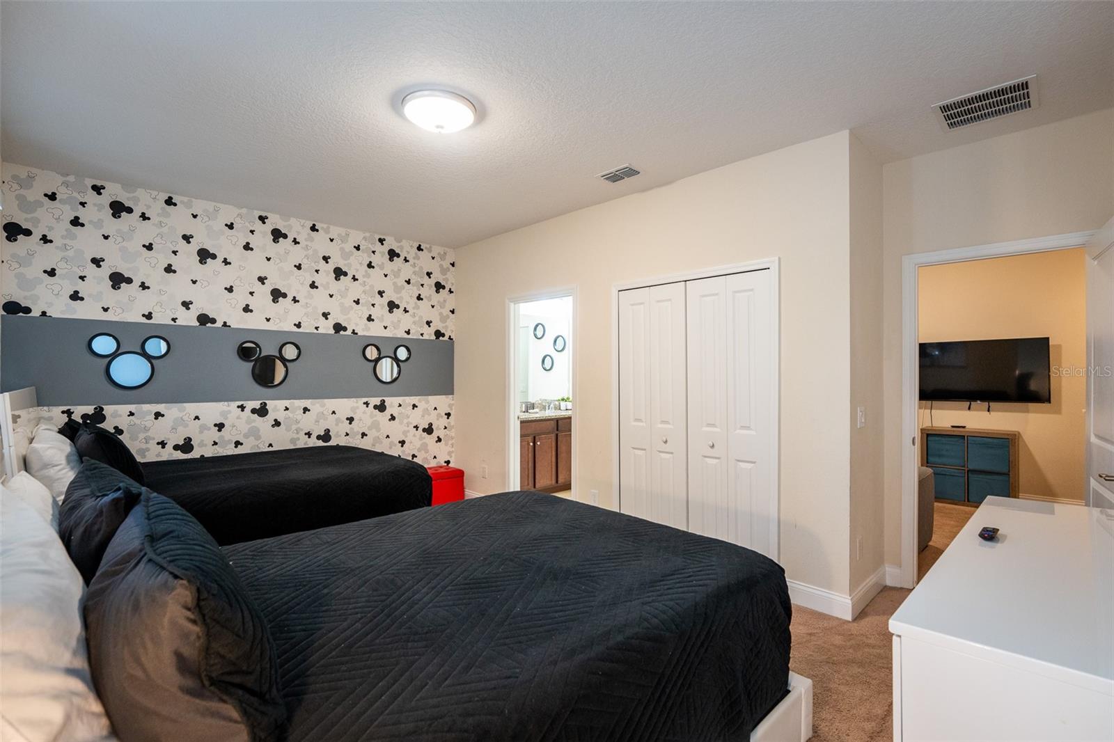 FESTIVAL PH 1 - Residential Lease