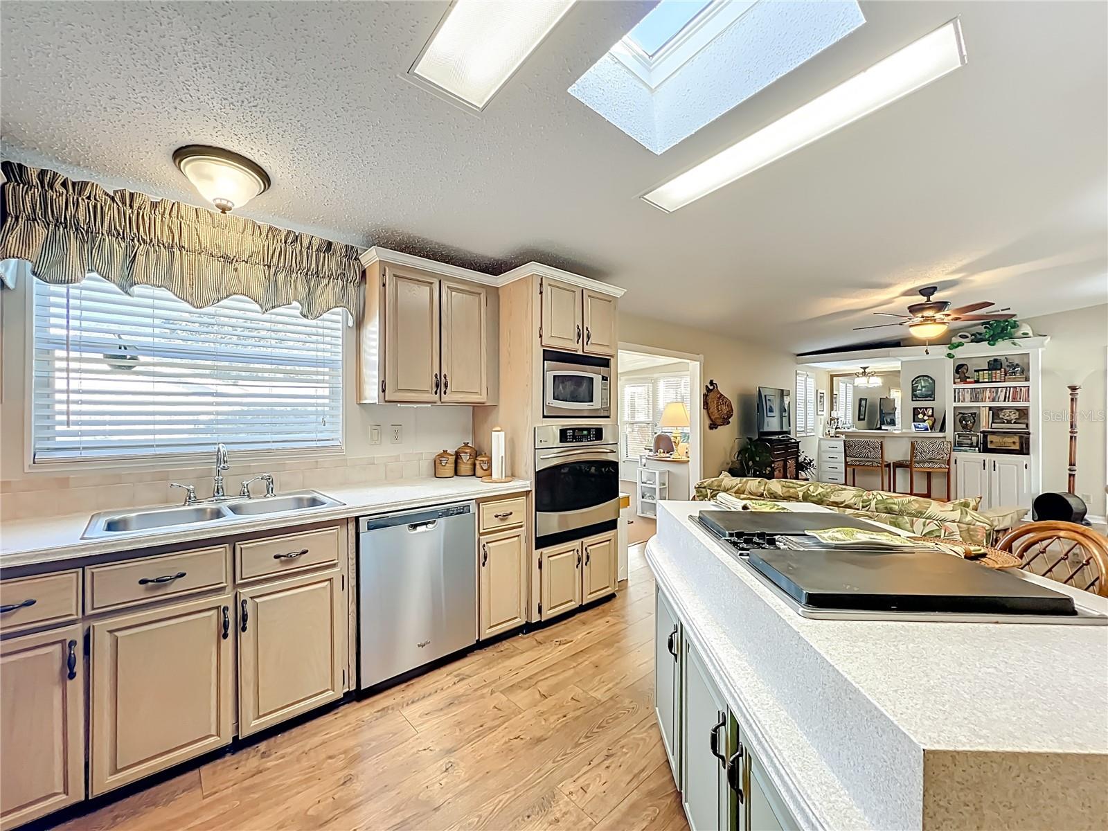 PLANTATION AT LEESBURG CASA DEL LAGO - Residential