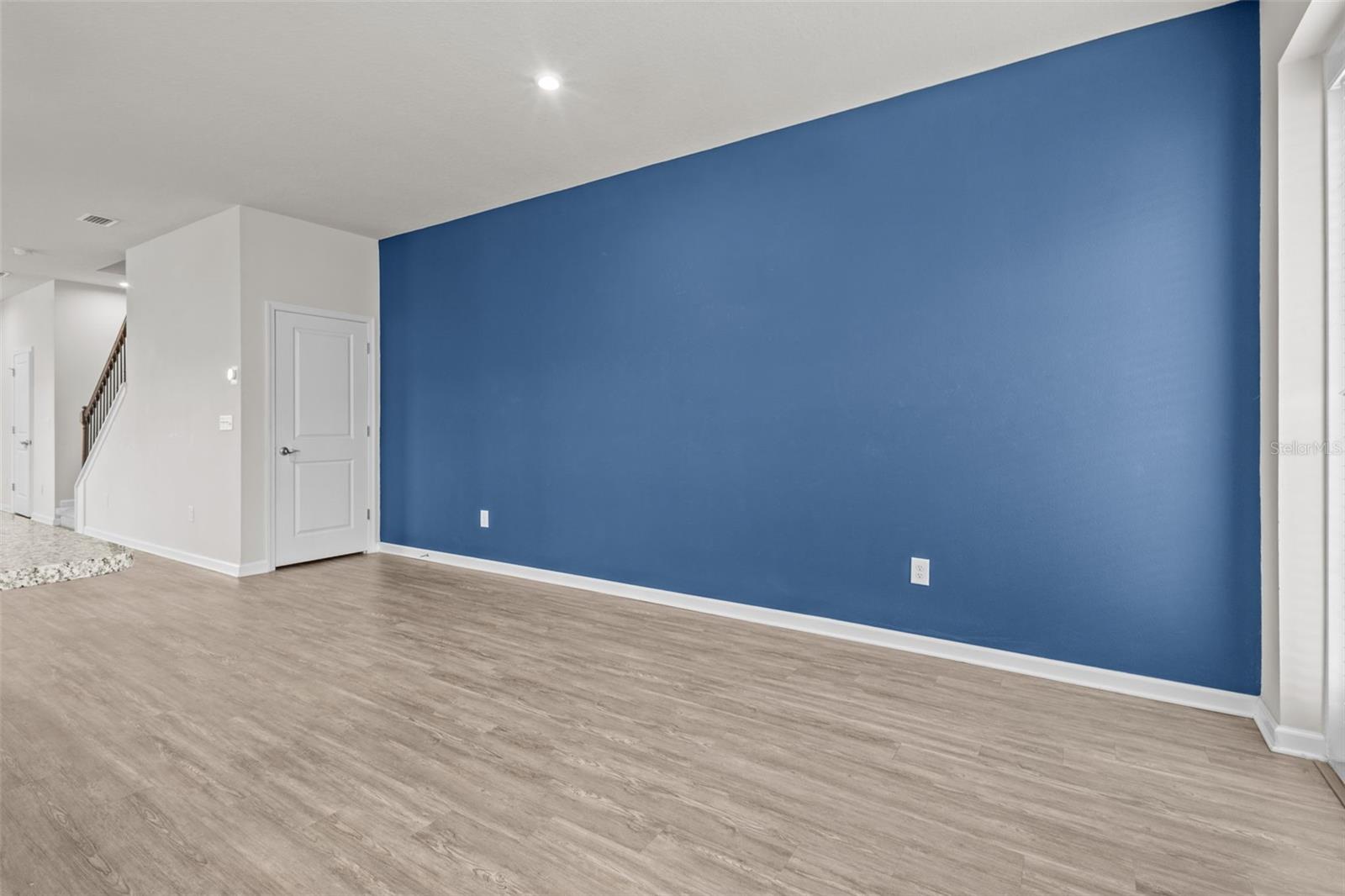 ASTURIA PH 3 - Residential