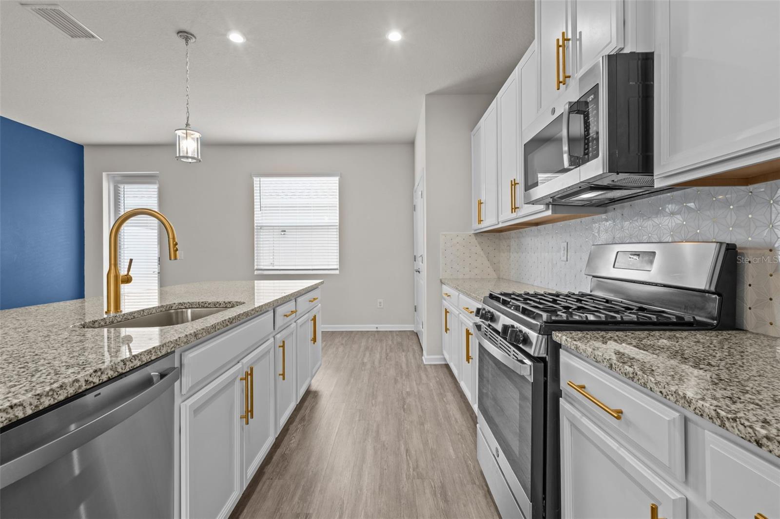 ASTURIA PH 3 - Residential