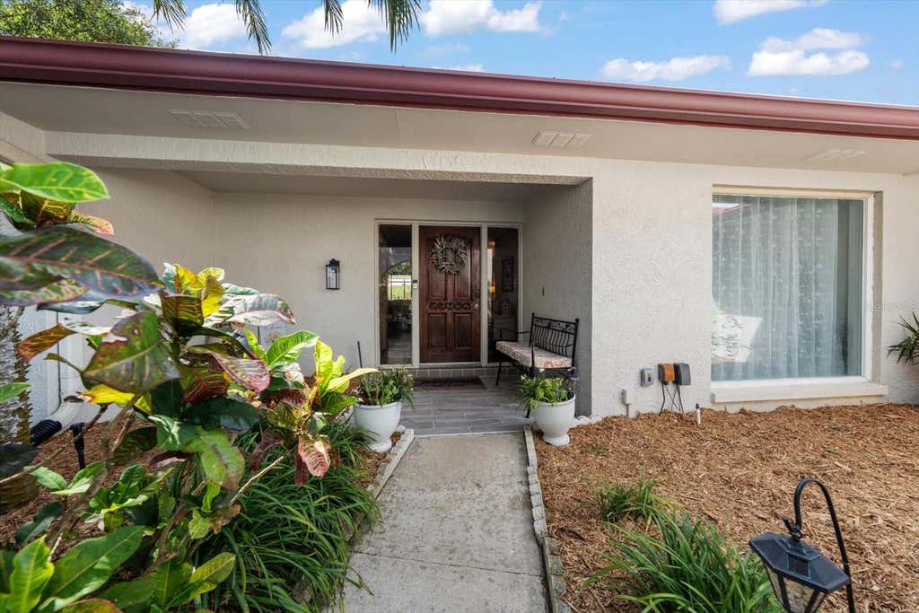 Photo of 2126 Egret Drive, Clearwater, FL 33764 (MLS # TB8532393)