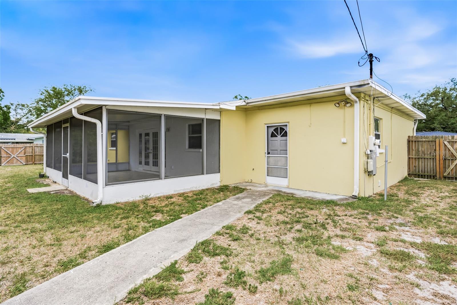GUERNSEY ESTATES ADD - Residential
