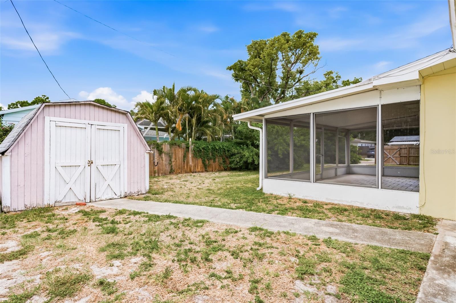 GUERNSEY ESTATES ADD - Residential