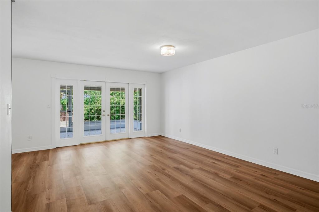 Photo of 4711 W Beaumont Street, Tampa, FL 33611 (MLS # TB8484137)