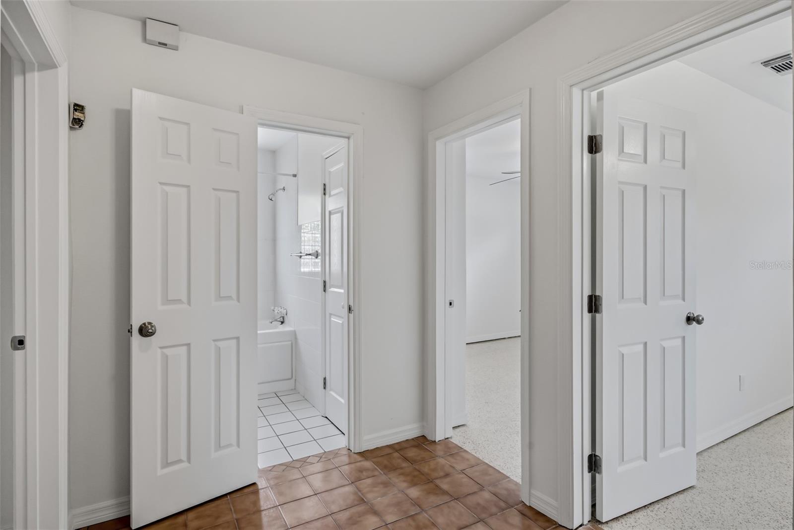 GUERNSEY ESTATES ADD - Residential