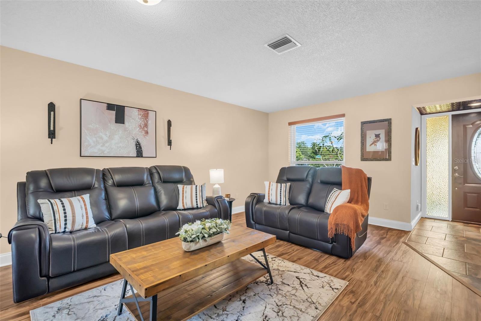 2597 BRAMBLEWOOD DRIVE E