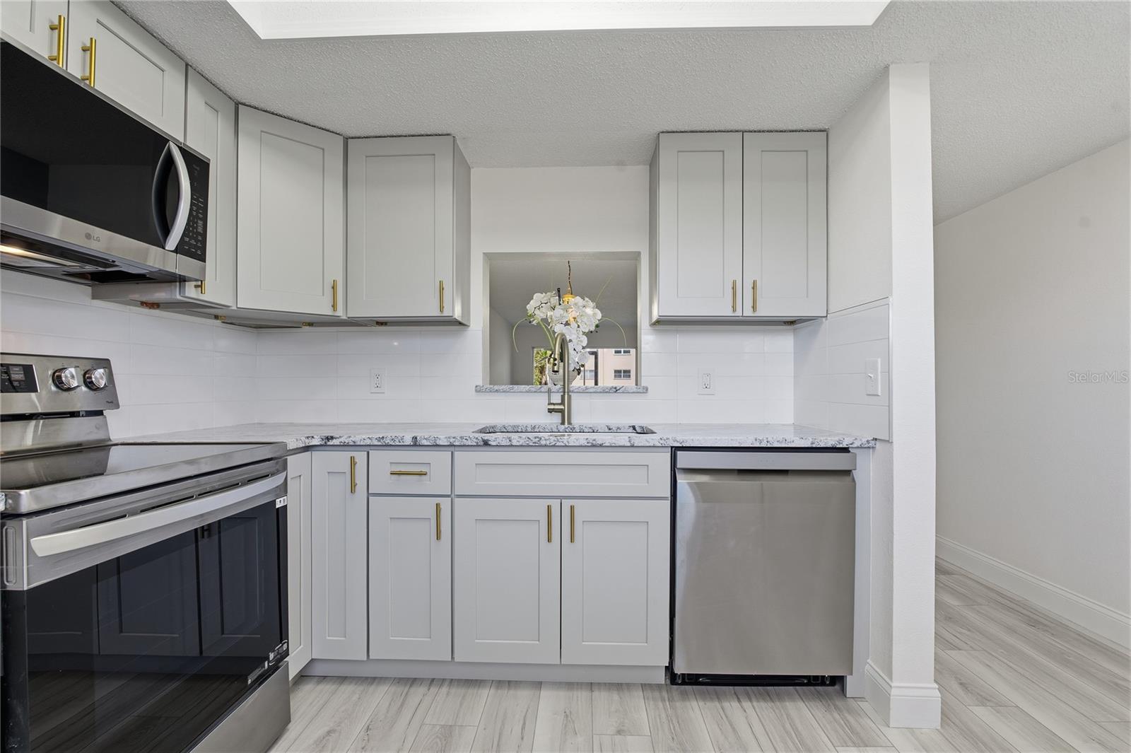 HEATHER RIDGE - Residential