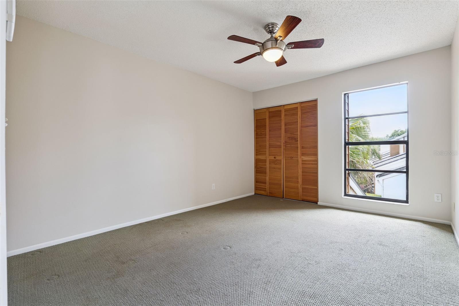 RAINTREE VILLAGE CONDO - Residential