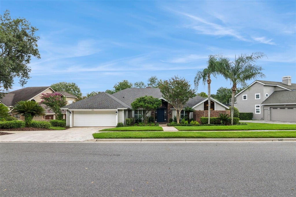 Photo of 333 Brantley Club Place, Longwood, FL 32779 (MLS # O6441268)
