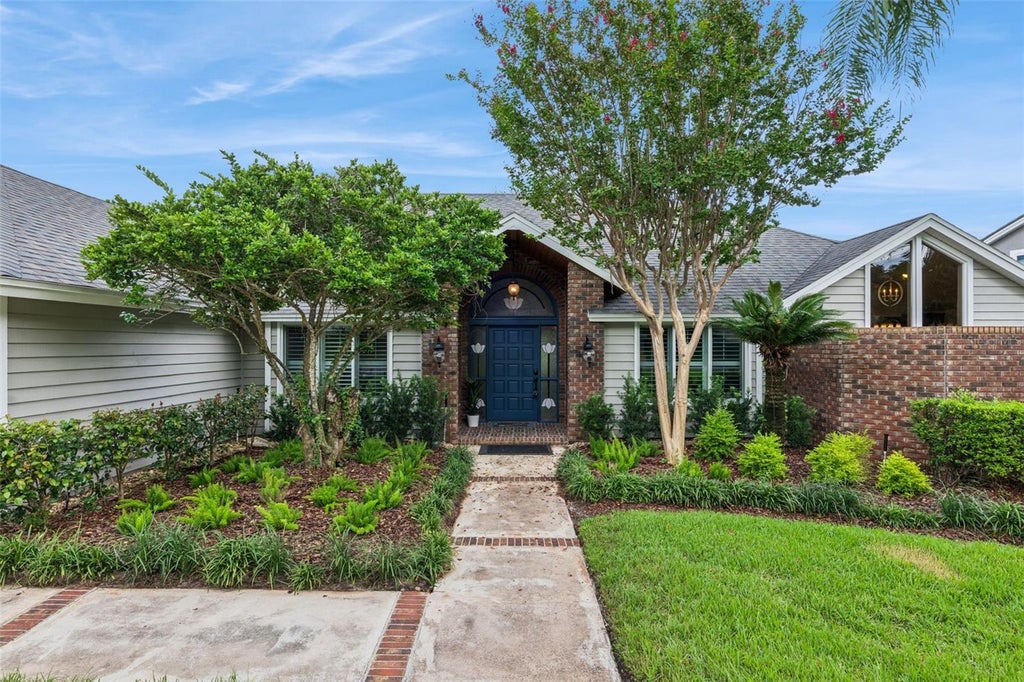 Photo of 333 Brantley Club Place, Longwood, FL 32779 (MLS # O6441268)