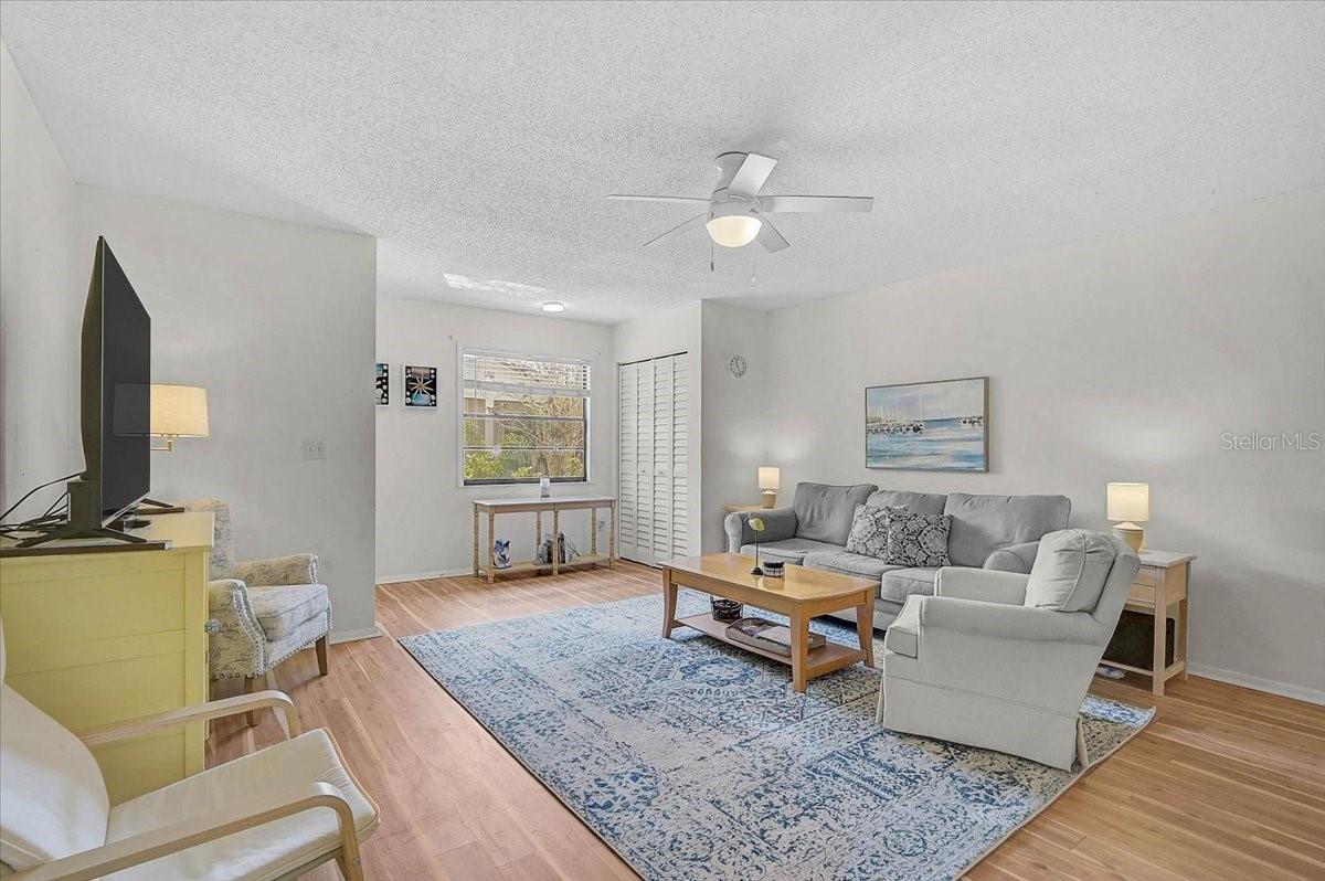 HERITAGE VILLAGE WEST - Residential