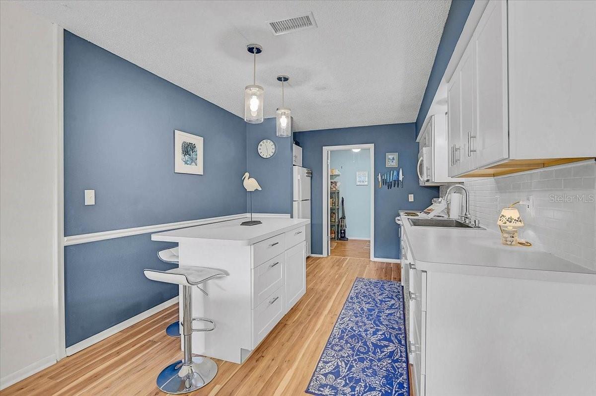 HERITAGE VILLAGE WEST - Residential