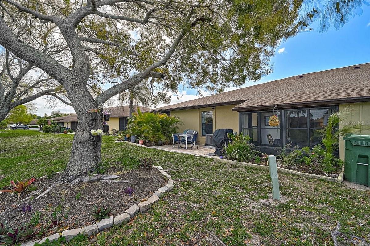 HERITAGE VILLAGE WEST - Residential