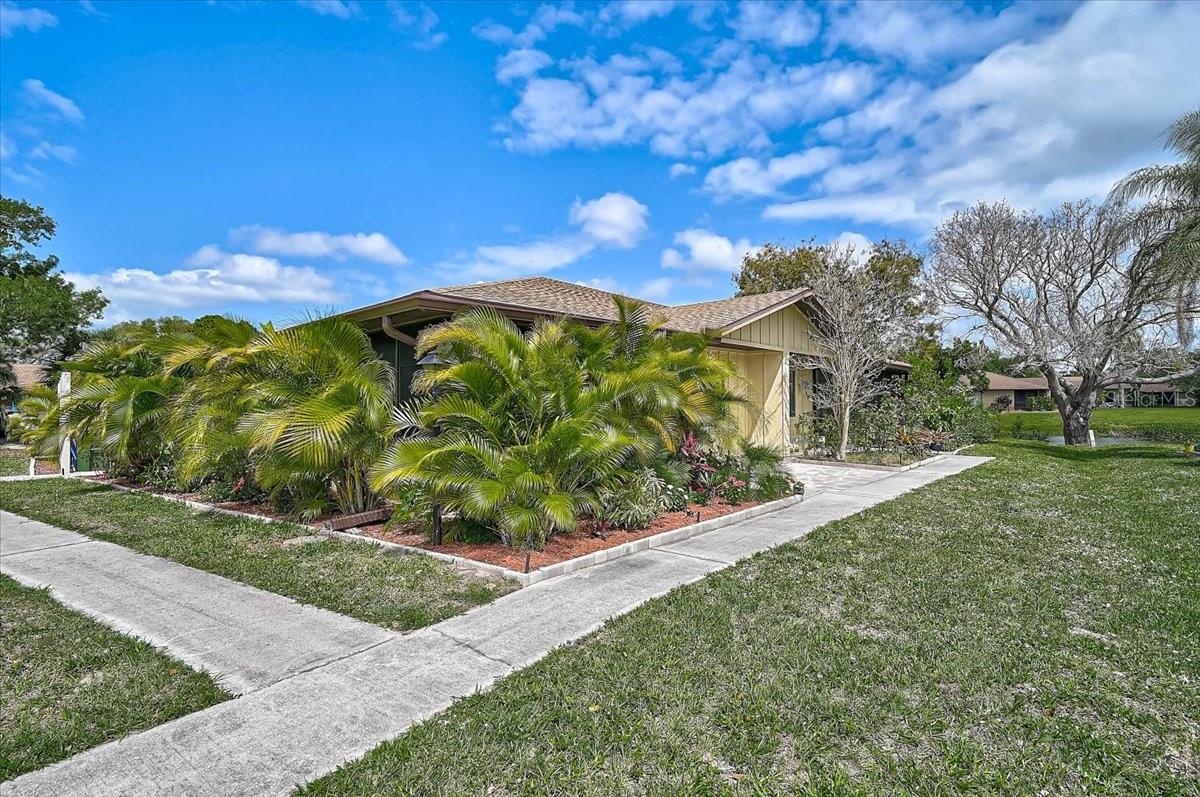 HERITAGE VILLAGE WEST - Residential