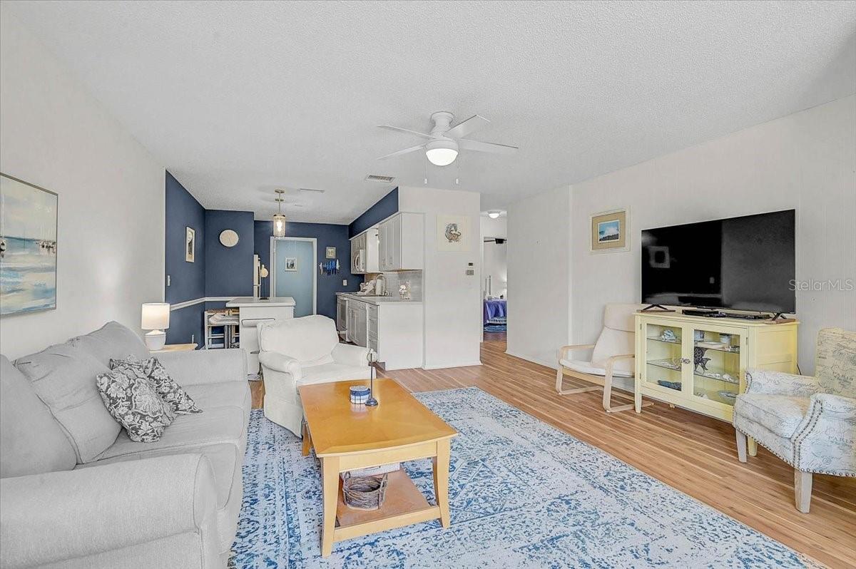 HERITAGE VILLAGE WEST - Residential