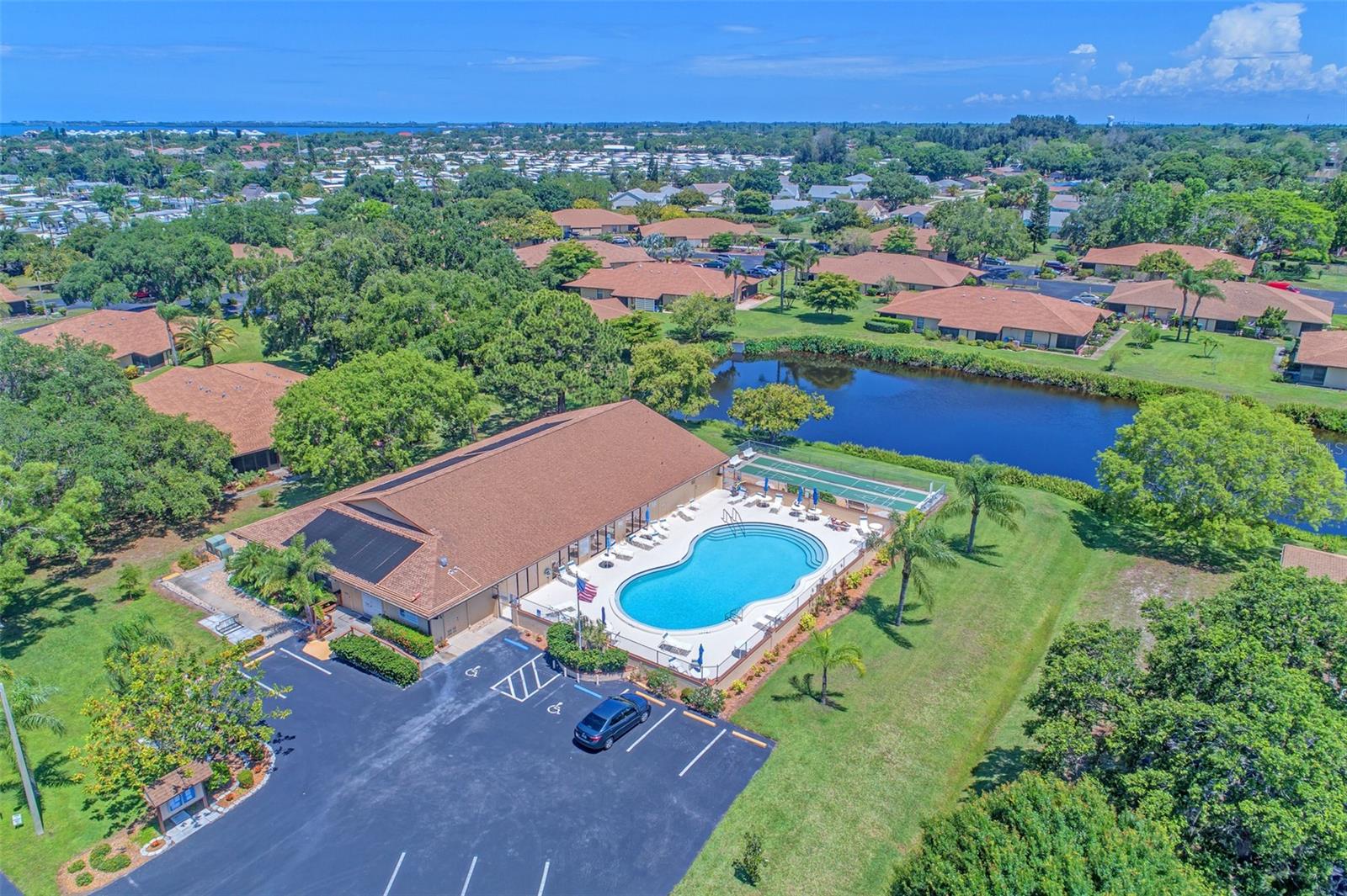 HERITAGE VILLAGE WEST - Residential