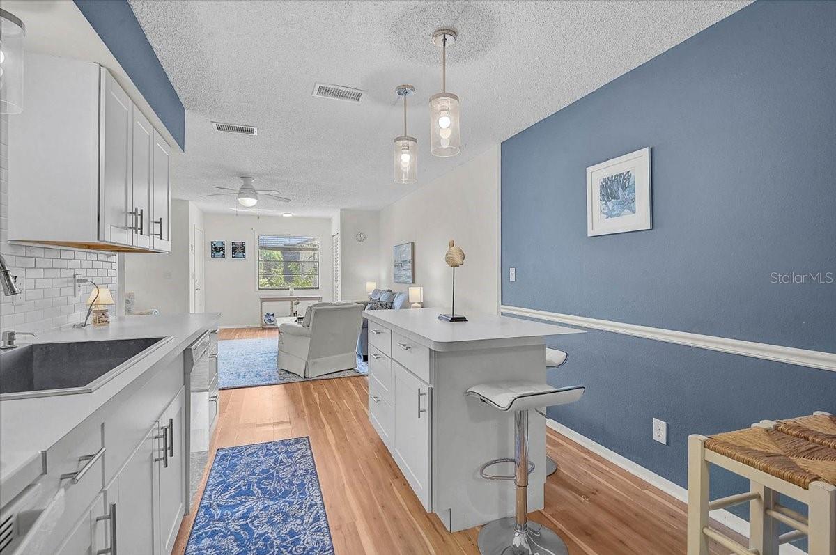 HERITAGE VILLAGE WEST - Residential